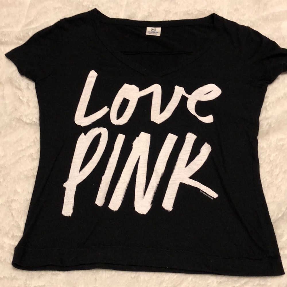 ⭐️VS PINK V-Neck